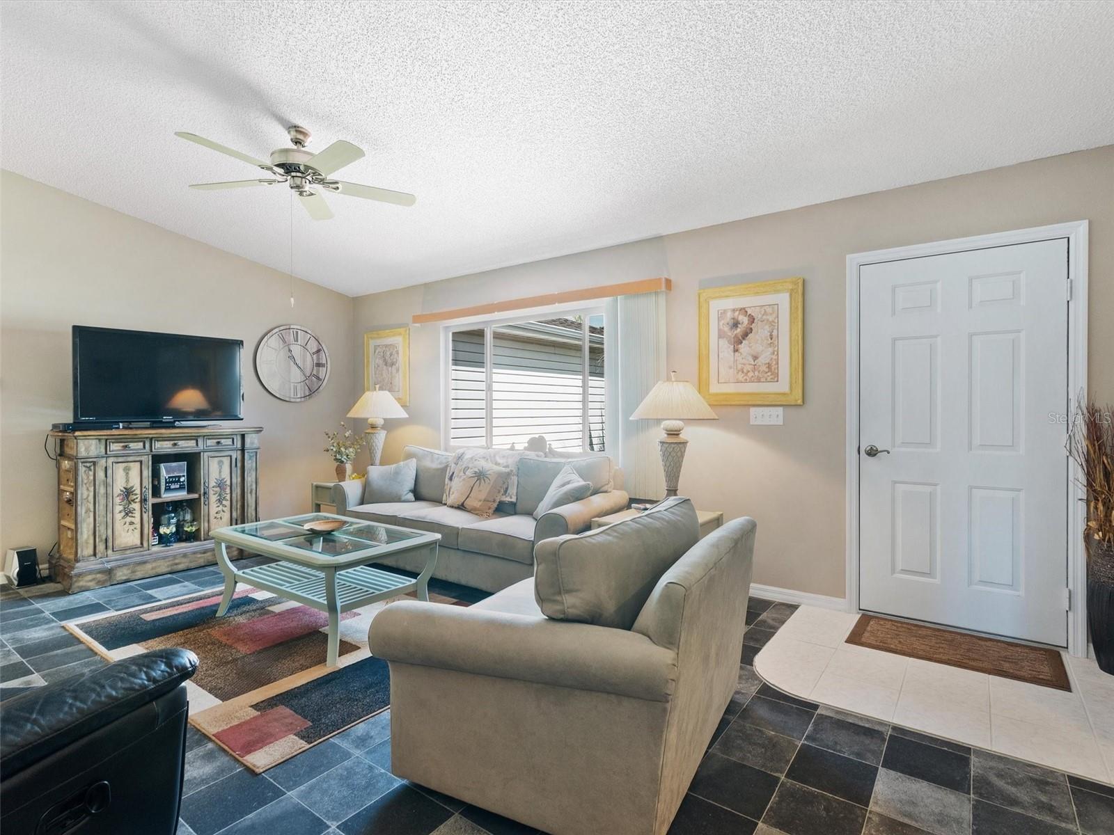 9365 SE 174th Loop, Summerfield, Florida 34491, 3 Bedrooms Bedrooms, ,2 BathroomsBathrooms,Residential,For Sale,174TH,OM662819