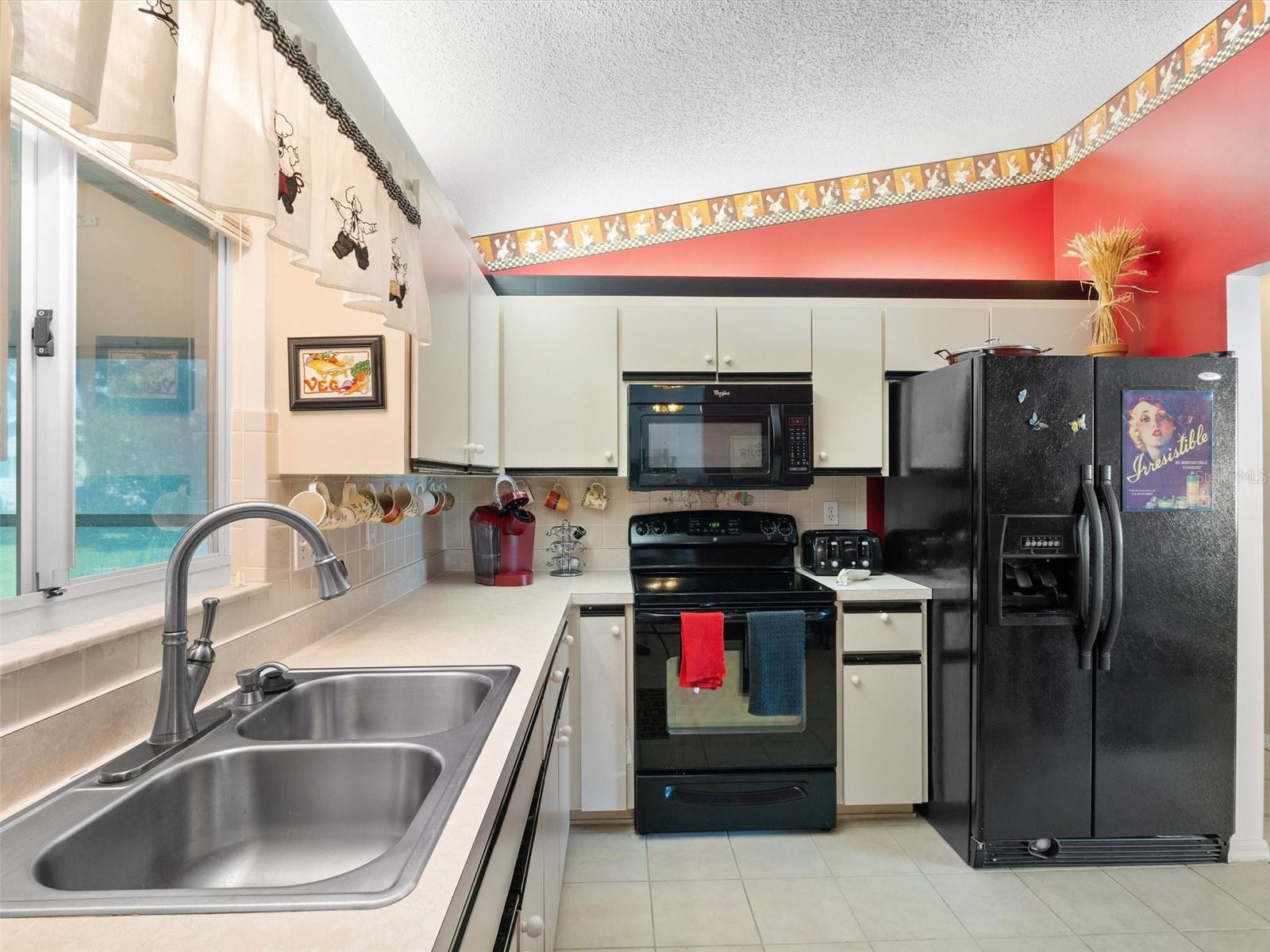 9365 SE 174th Loop, Summerfield, Florida 34491, 3 Bedrooms Bedrooms, ,2 BathroomsBathrooms,Residential,For Sale,174TH,OM662819