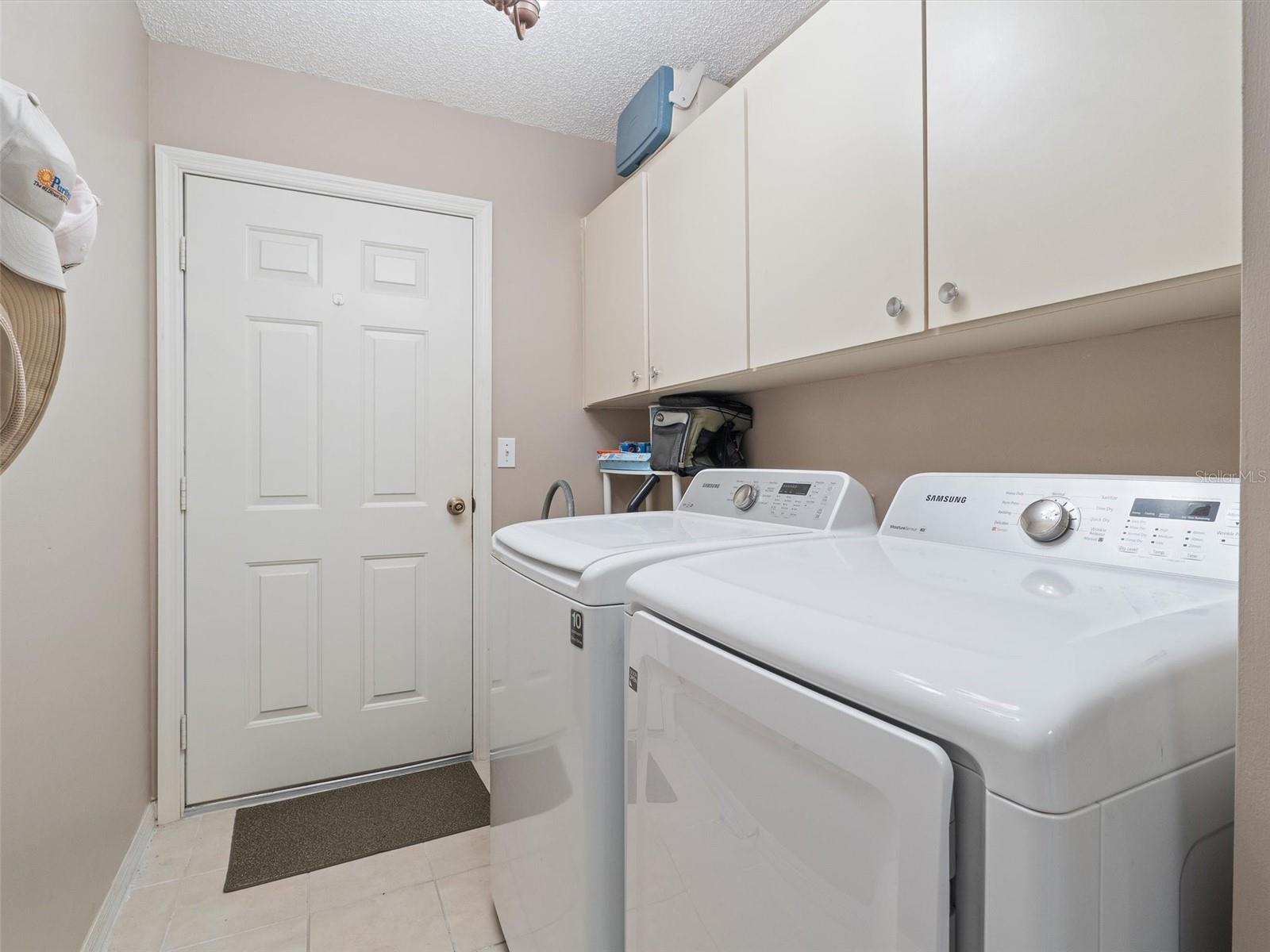 9365 SE 174th Loop, Summerfield, Florida 34491, 3 Bedrooms Bedrooms, ,2 BathroomsBathrooms,Residential,For Sale,174TH,OM662819