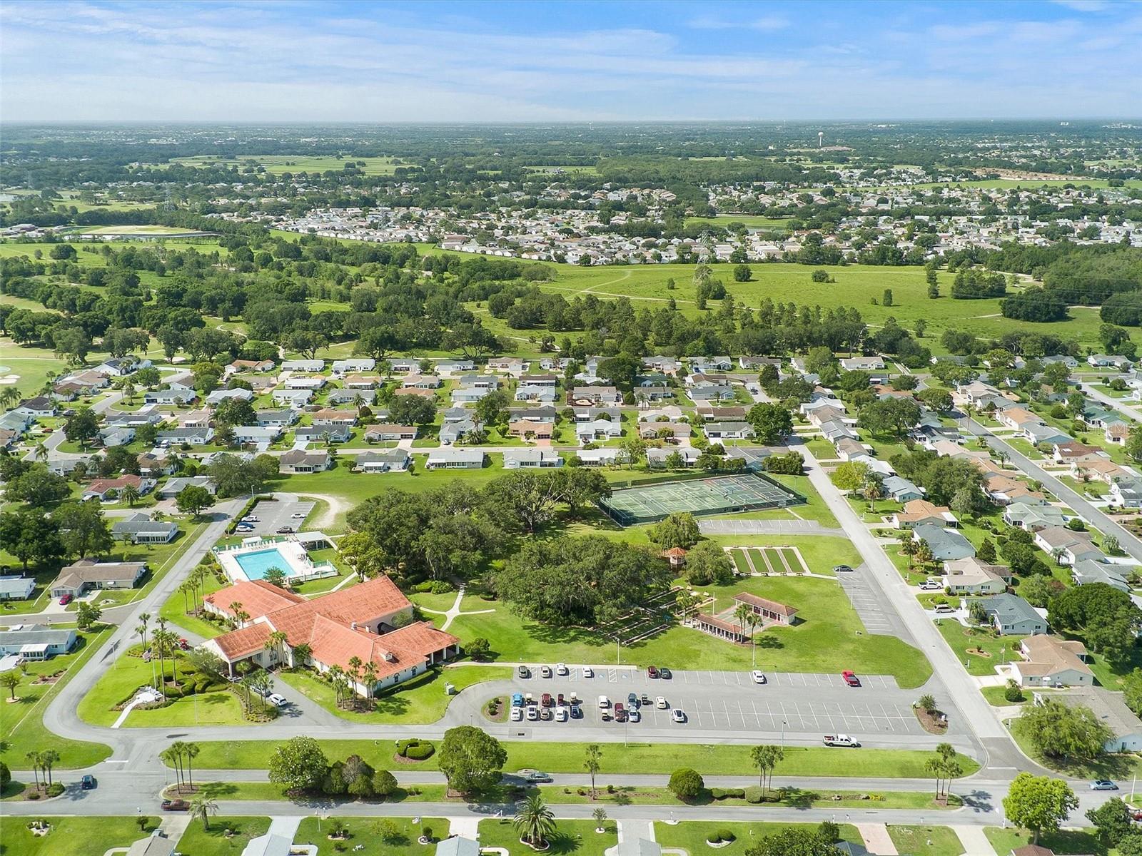 9365 SE 174th Loop, Summerfield, Florida 34491, 3 Bedrooms Bedrooms, ,2 BathroomsBathrooms,Residential,For Sale,174TH,OM662819