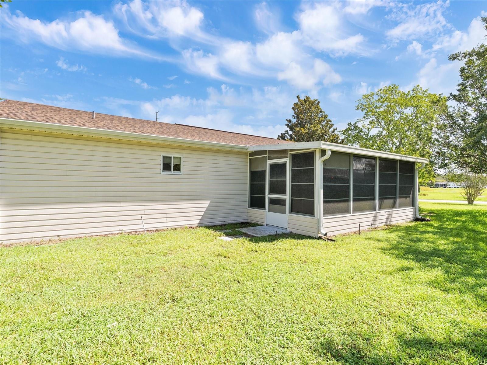 9365 SE 174th Loop, Summerfield, Florida 34491, 3 Bedrooms Bedrooms, ,2 BathroomsBathrooms,Residential,For Sale,174TH,OM662819