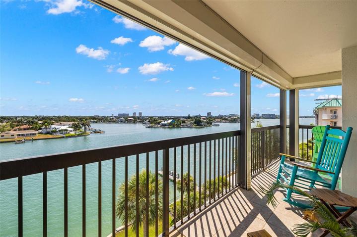 Huge wrap around balcony