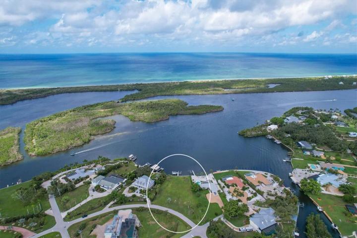 Located on the ICW with Amazing Water Views!