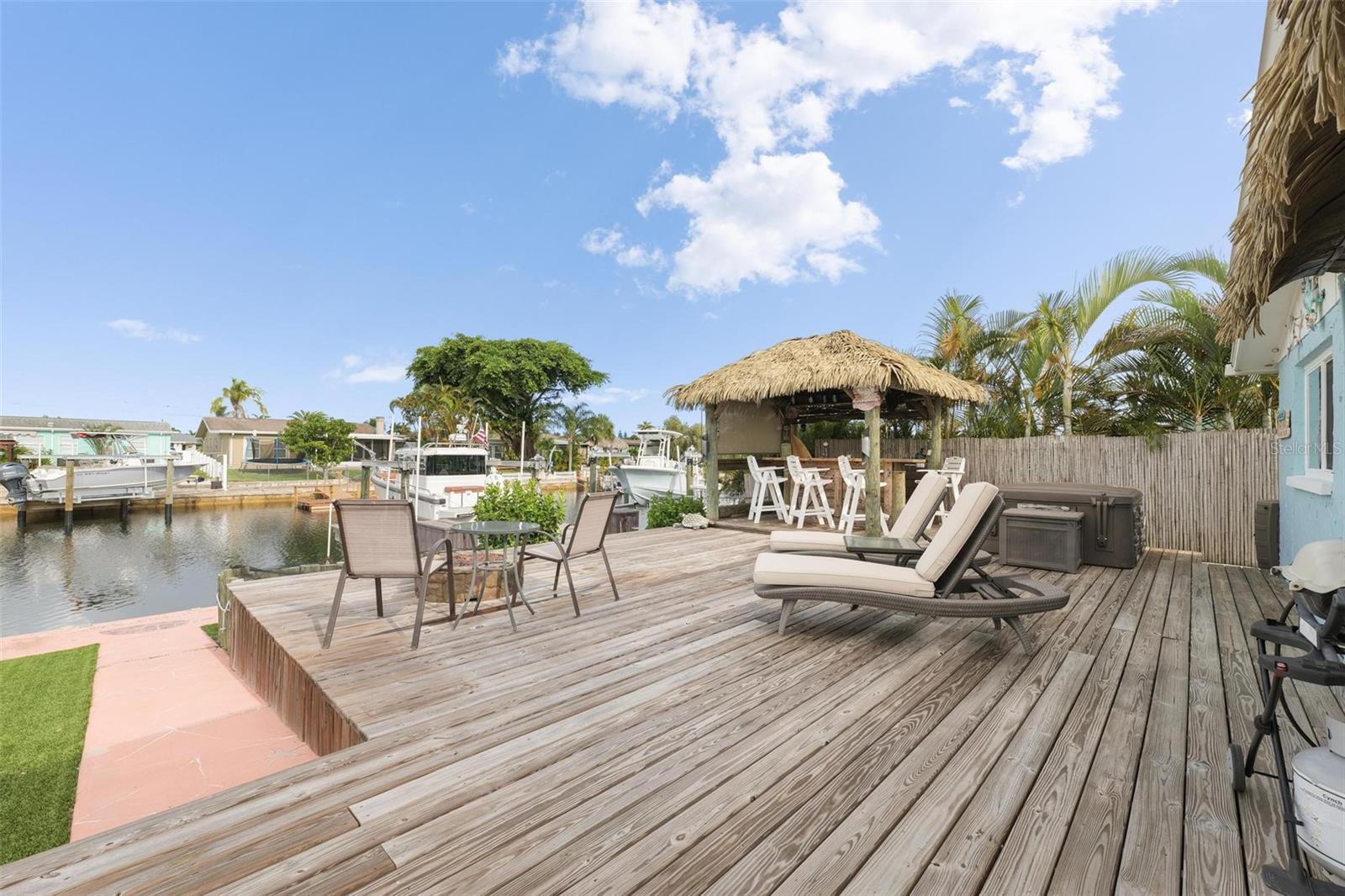 4935 Bonito Drive, New Port Richey, Florida 34652, 2 Bedrooms Bedrooms, ,2 BathroomsBathrooms,Residential,For Sale,BONITO,W7857314