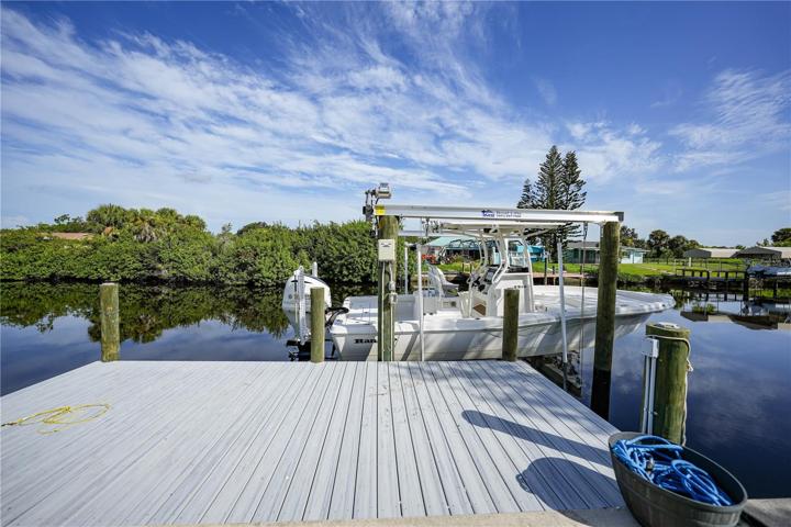 20X8 Dock w/ Water and Electric