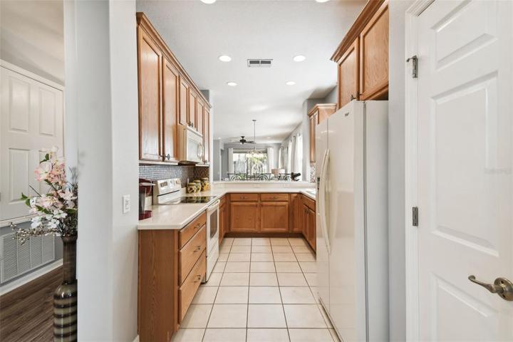 RECESSED LIGHTS