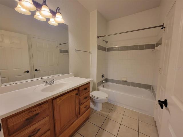 2nd Bathroom