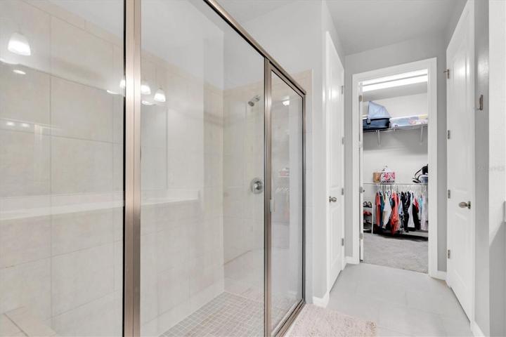 MASTER ENSUITE