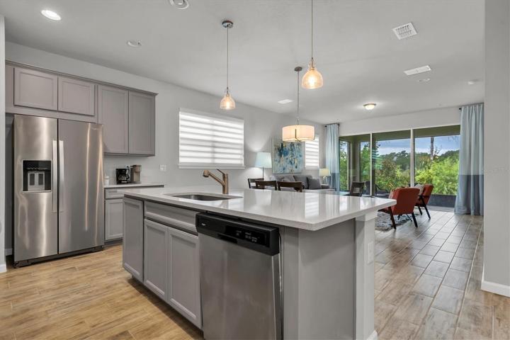 OPEN FLOOR PLAN