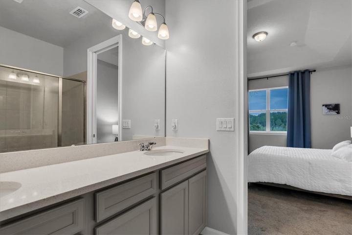 MASTER ENSUITE