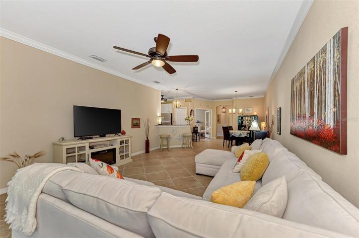 Fantastic space for entertaining.