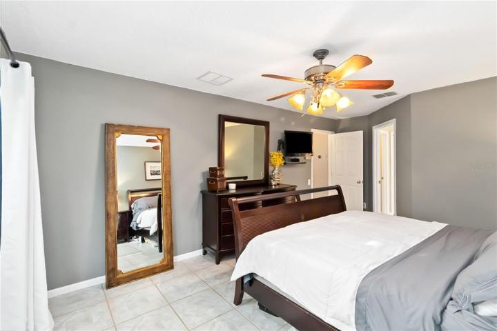 Primary suite