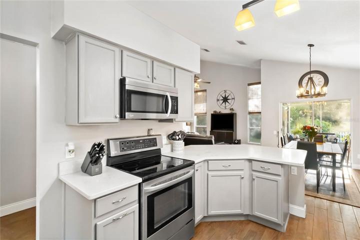Beautiful, modern kitchen