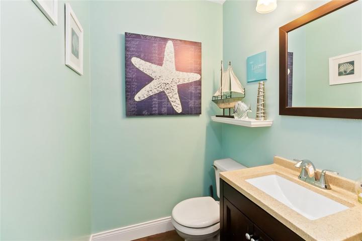 Downstairs half bath
