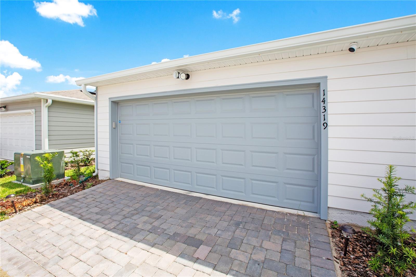 Orlando, Florida 32827, 4 Bedrooms Bedrooms, ,3 BathroomsBathrooms,Residential,For Sale,O6134747