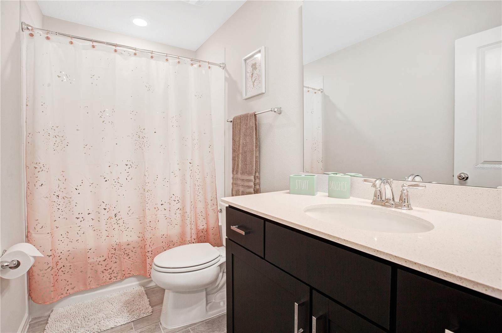 Orlando, Florida 32827, 4 Bedrooms Bedrooms, ,3 BathroomsBathrooms,Residential,For Sale,O6134747
