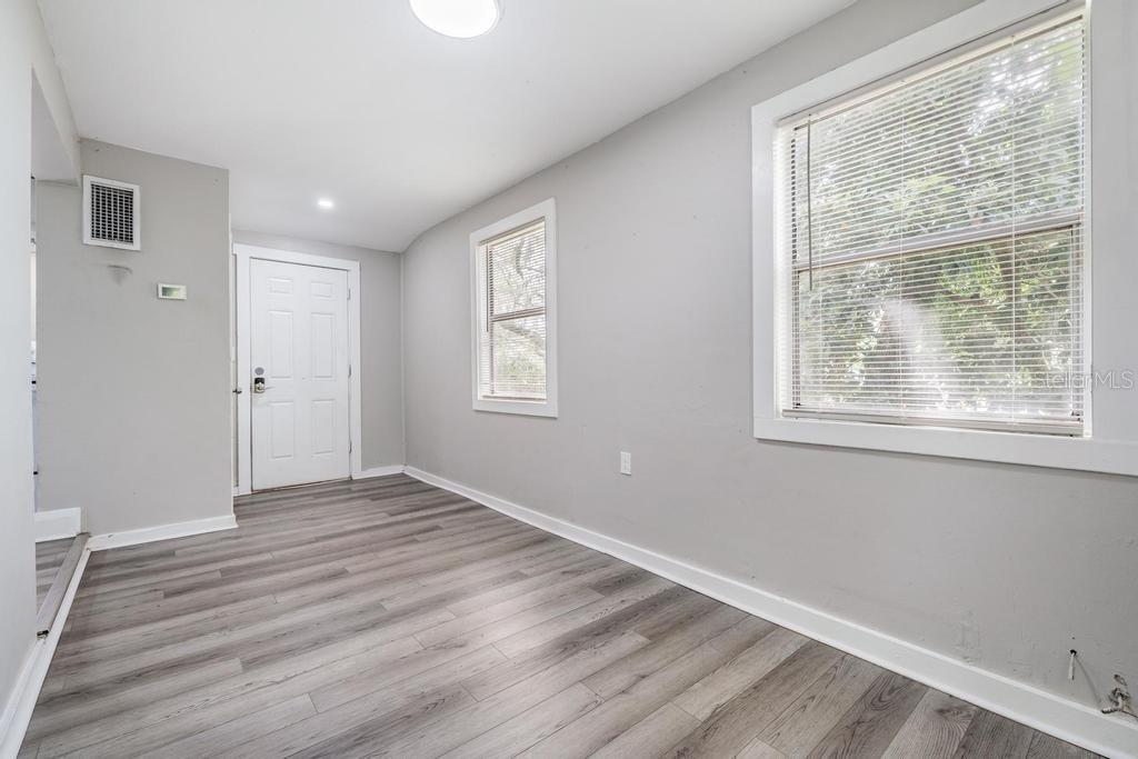 Upstairs Living Area