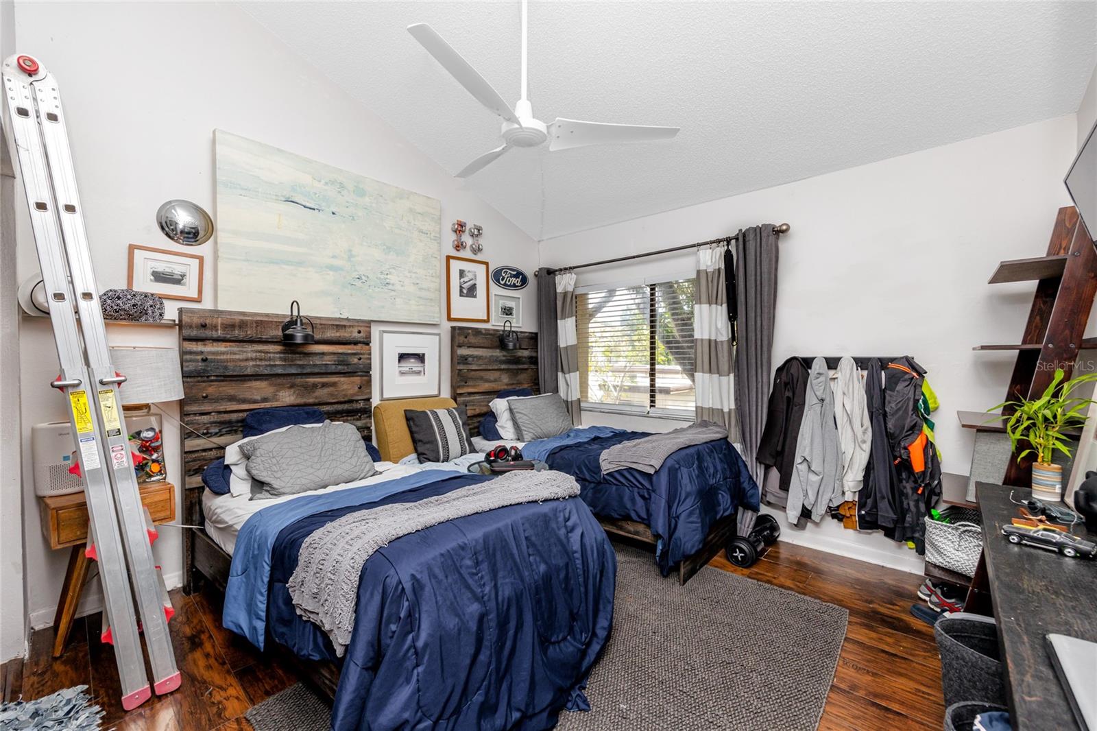 1881 N Hercules Avenue #1402, Clearwater, Florida 33765, 4 Bedrooms Bedrooms, ,3 BathroomsBathrooms,Residential,For Sale,HERCULES,U8210760