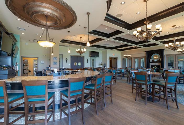 River Strand Club