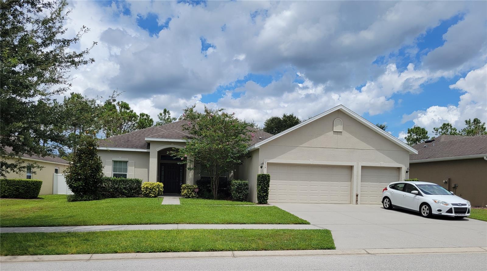 115 Blackstone Creek Road, Groveland, Florida 34736, 4 Bedrooms Bedrooms, ,2 BathroomsBathrooms,Residential,For Sale,BLACKSTONE CREEK,O6134820