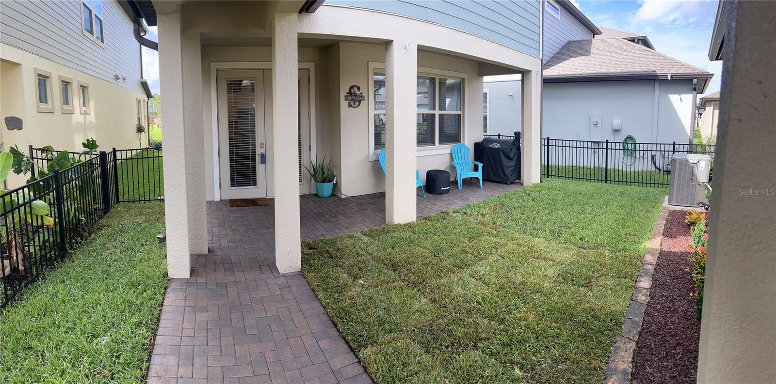 Breezeway to Garage