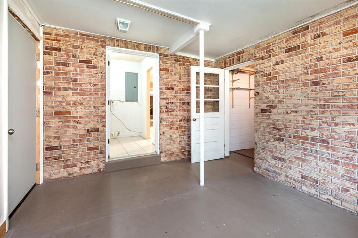 storage room 1 off of laundry room