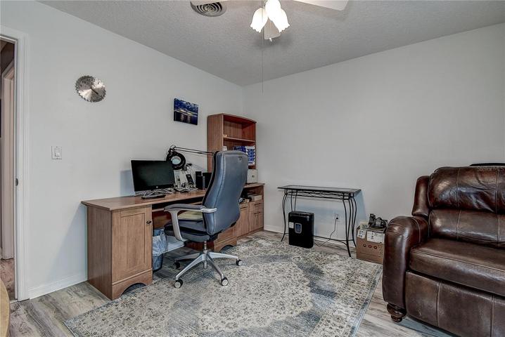 3rd bedroom/den/office