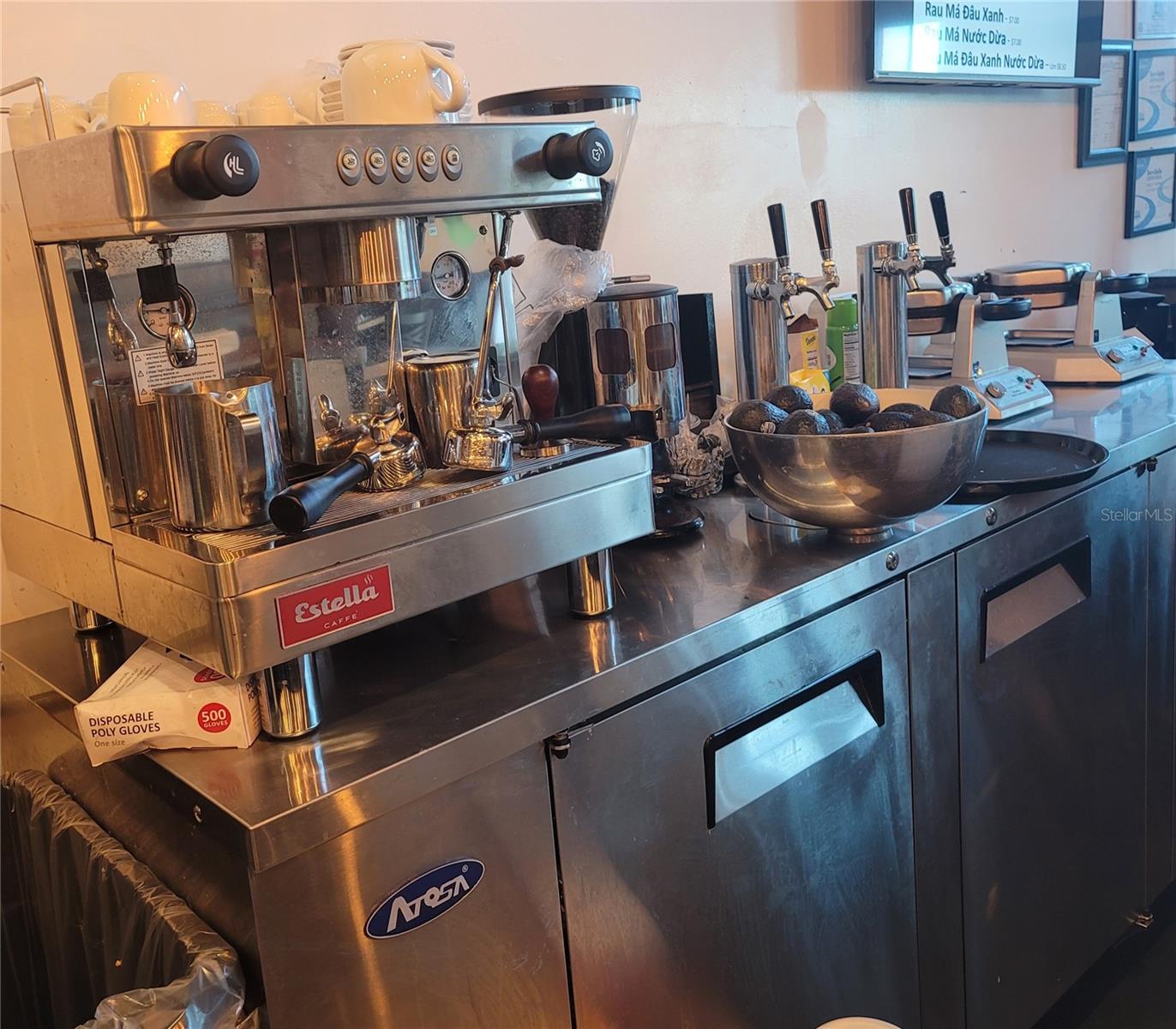 Kitchen equipments
