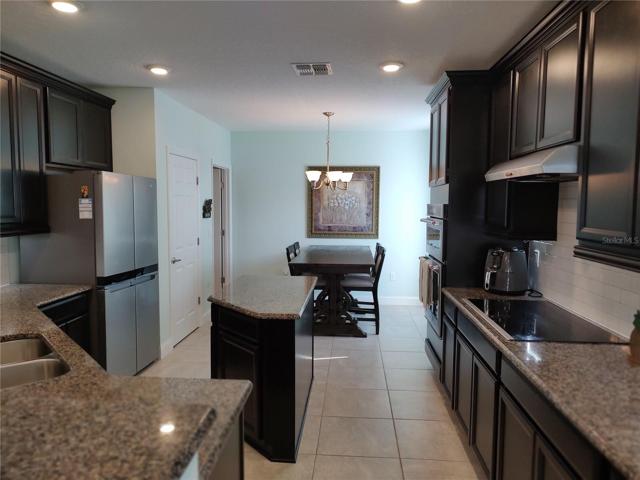 Kitchen Counter