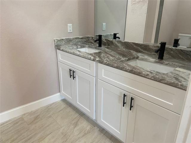 Master Bath Double Granite Vanity
