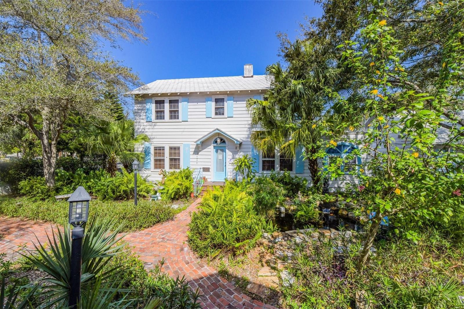 830 Central Avenue, Sarasota, Florida 34236, ,Commercial Sale,For Sale,CENTRAL,D6132038