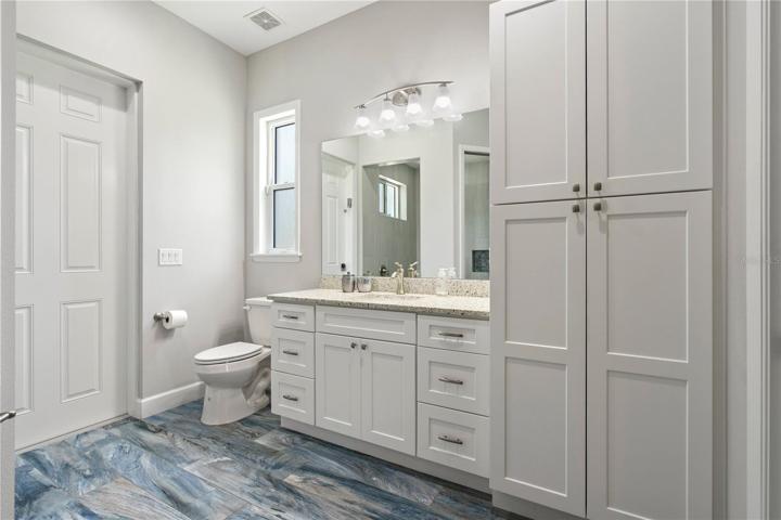 mother in law suite shower