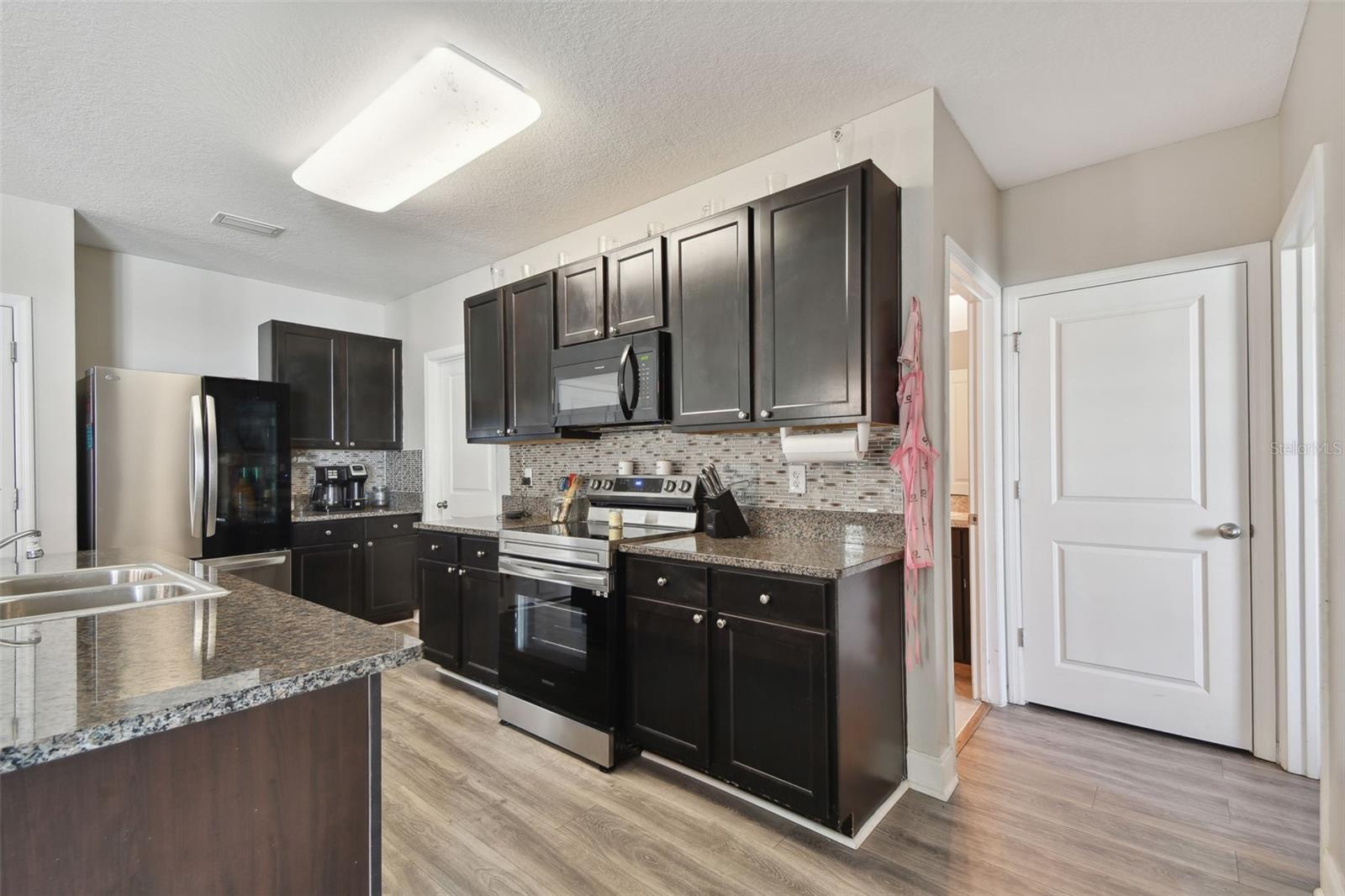 4659 Lindever Lane, Palmetto, Florida 34221, 5 Bedrooms Bedrooms, ,3 BathroomsBathrooms,Residential,For Sale,LINDEVER,A4580010