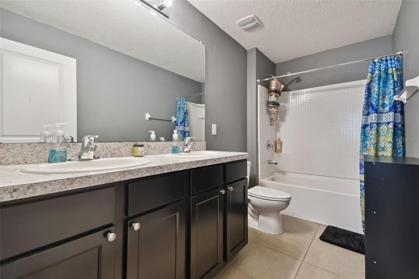 4659 Lindever Lane, Palmetto, Florida 34221, 5 Bedrooms Bedrooms, ,3 BathroomsBathrooms,Residential,For Sale,LINDEVER,A4580010