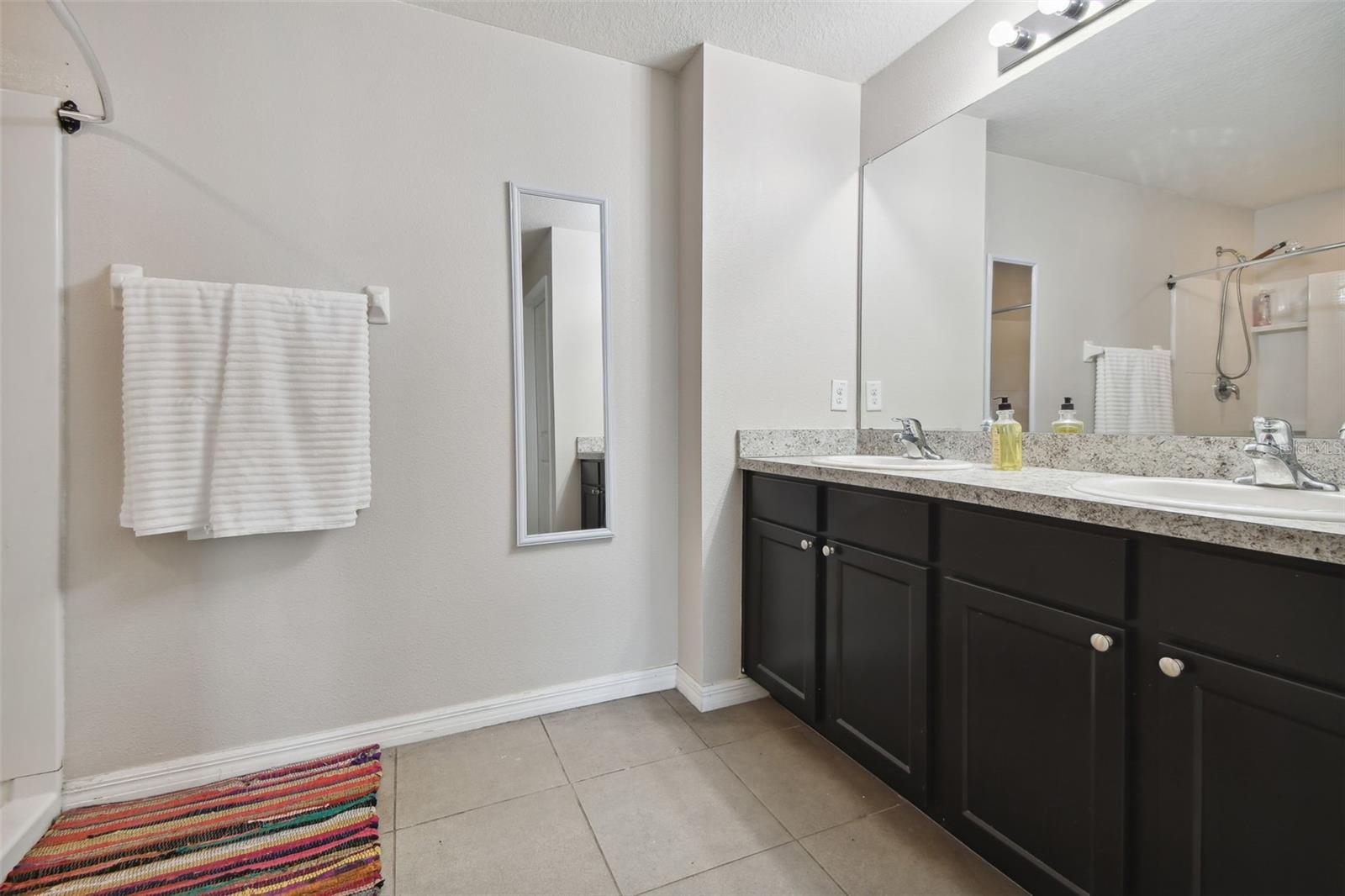 4659 Lindever Lane, Palmetto, Florida 34221, 5 Bedrooms Bedrooms, ,3 BathroomsBathrooms,Residential,For Sale,LINDEVER,A4580010