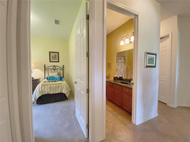 Guest Bathroom/Guest Bedroom Hallway