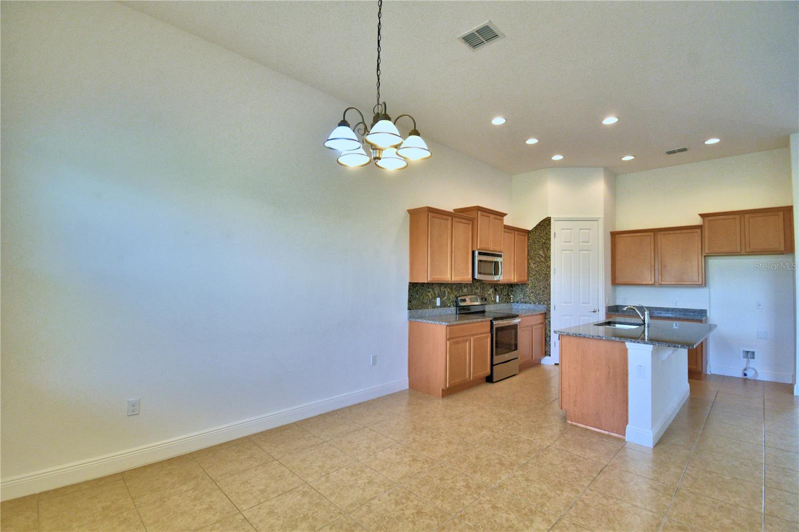 3805 Bowfin Trail, Kissimmee, Florida 34746, 3 Bedrooms Bedrooms, ,2 BathroomsBathrooms,Residential,For Sale,BOWFIN,P4926978