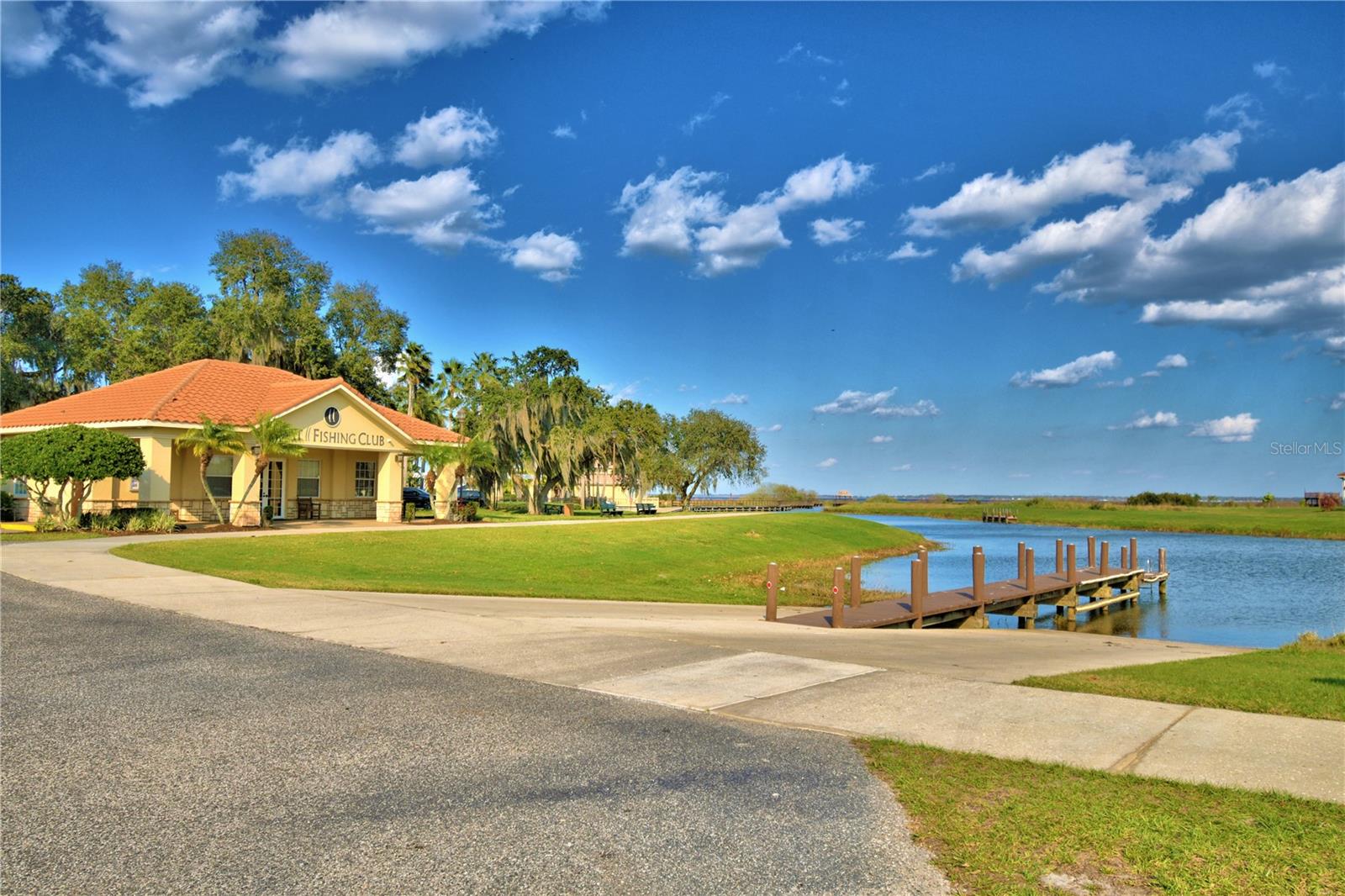 3805 Bowfin Trail, Kissimmee, Florida 34746, 3 Bedrooms Bedrooms, ,2 BathroomsBathrooms,Residential,For Sale,BOWFIN,P4926978