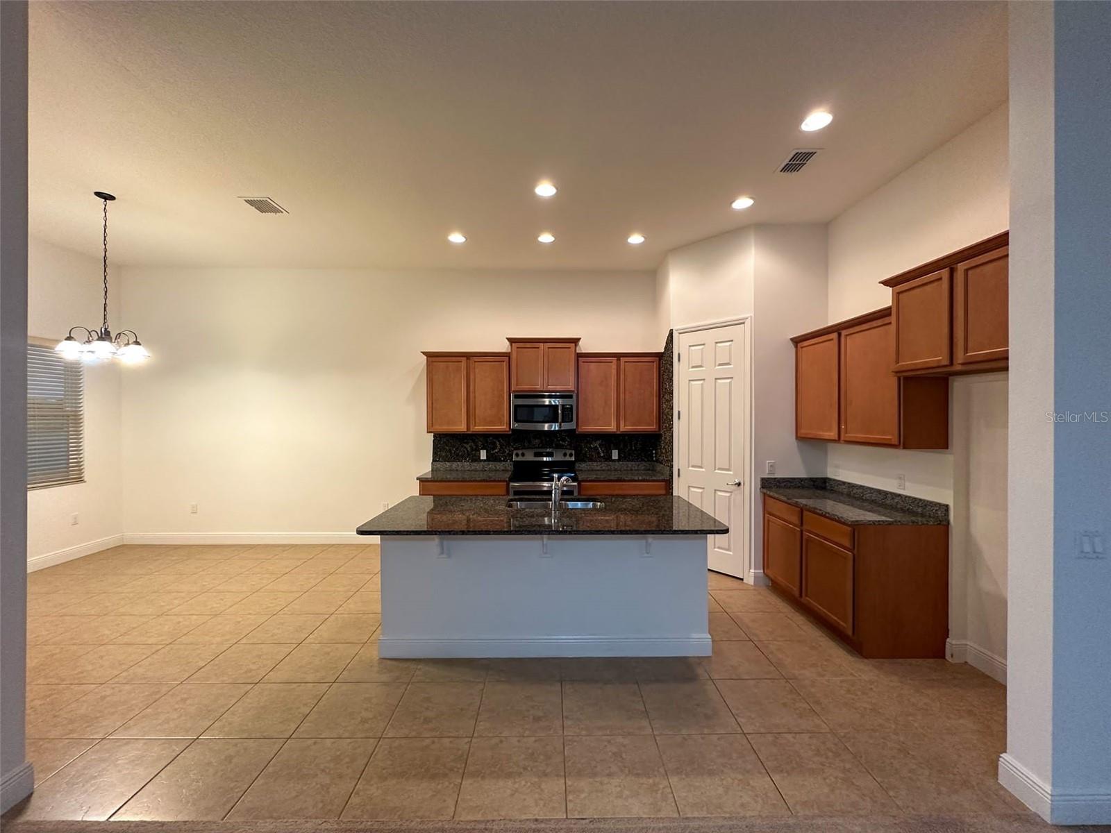 3805 Bowfin Trail, Kissimmee, Florida 34746, 3 Bedrooms Bedrooms, ,2 BathroomsBathrooms,Residential,For Sale,BOWFIN,P4926978