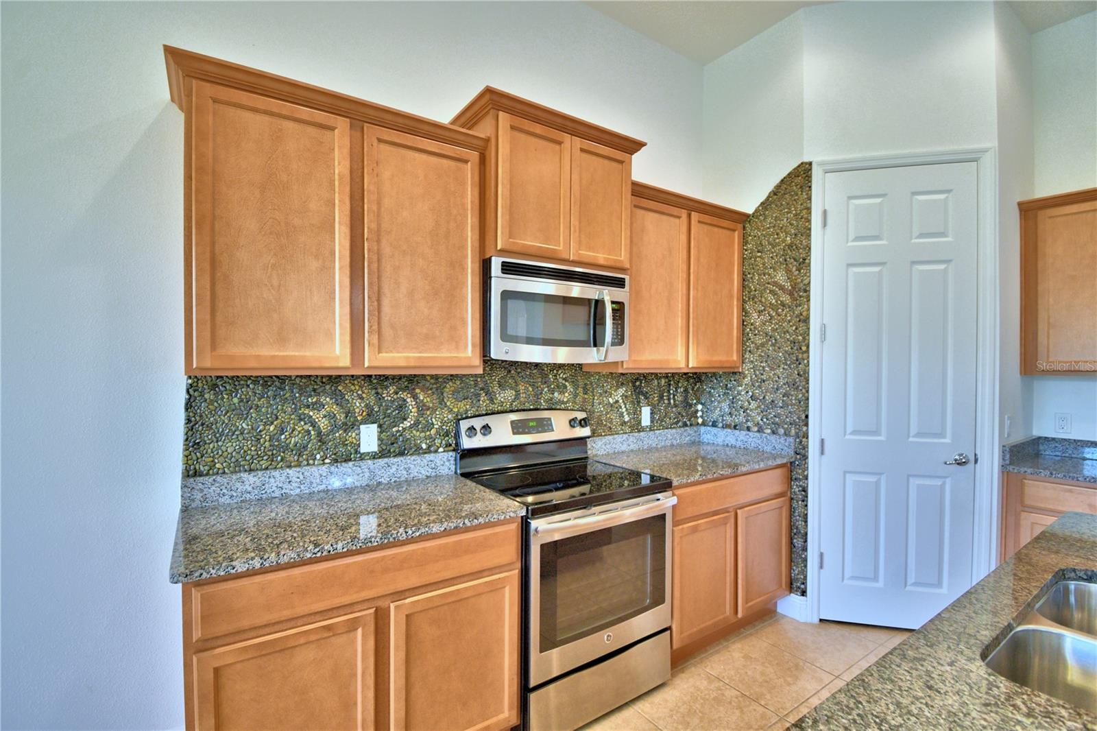 3805 Bowfin Trail, Kissimmee, Florida 34746, 3 Bedrooms Bedrooms, ,2 BathroomsBathrooms,Residential,For Sale,BOWFIN,P4926978