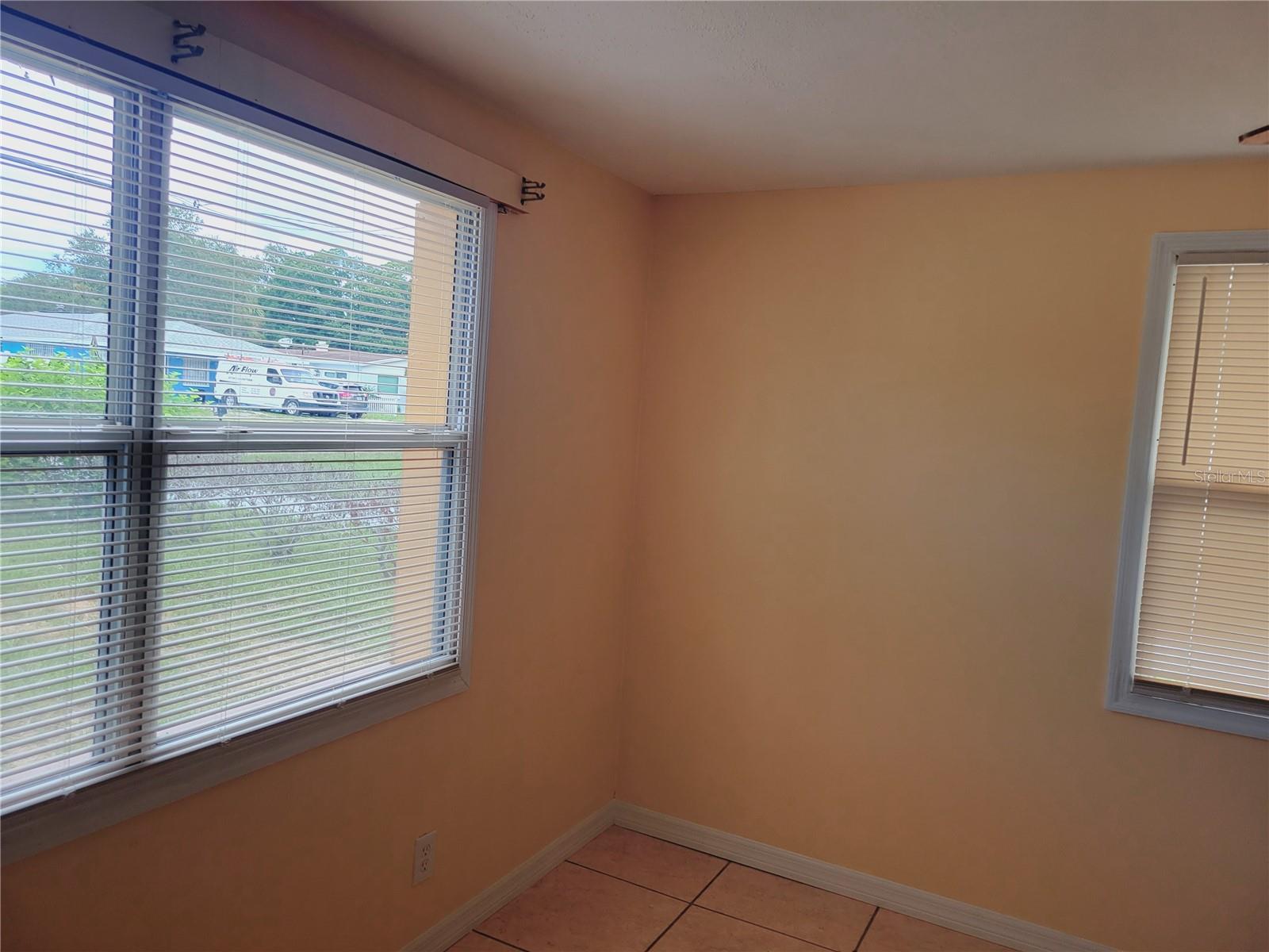 4018 W La Salle Street, Tampa, Florida 33607, 4 Bedrooms Bedrooms, ,2 BathroomsBathrooms,Residential,For Sale,LA SALLE,T3466934