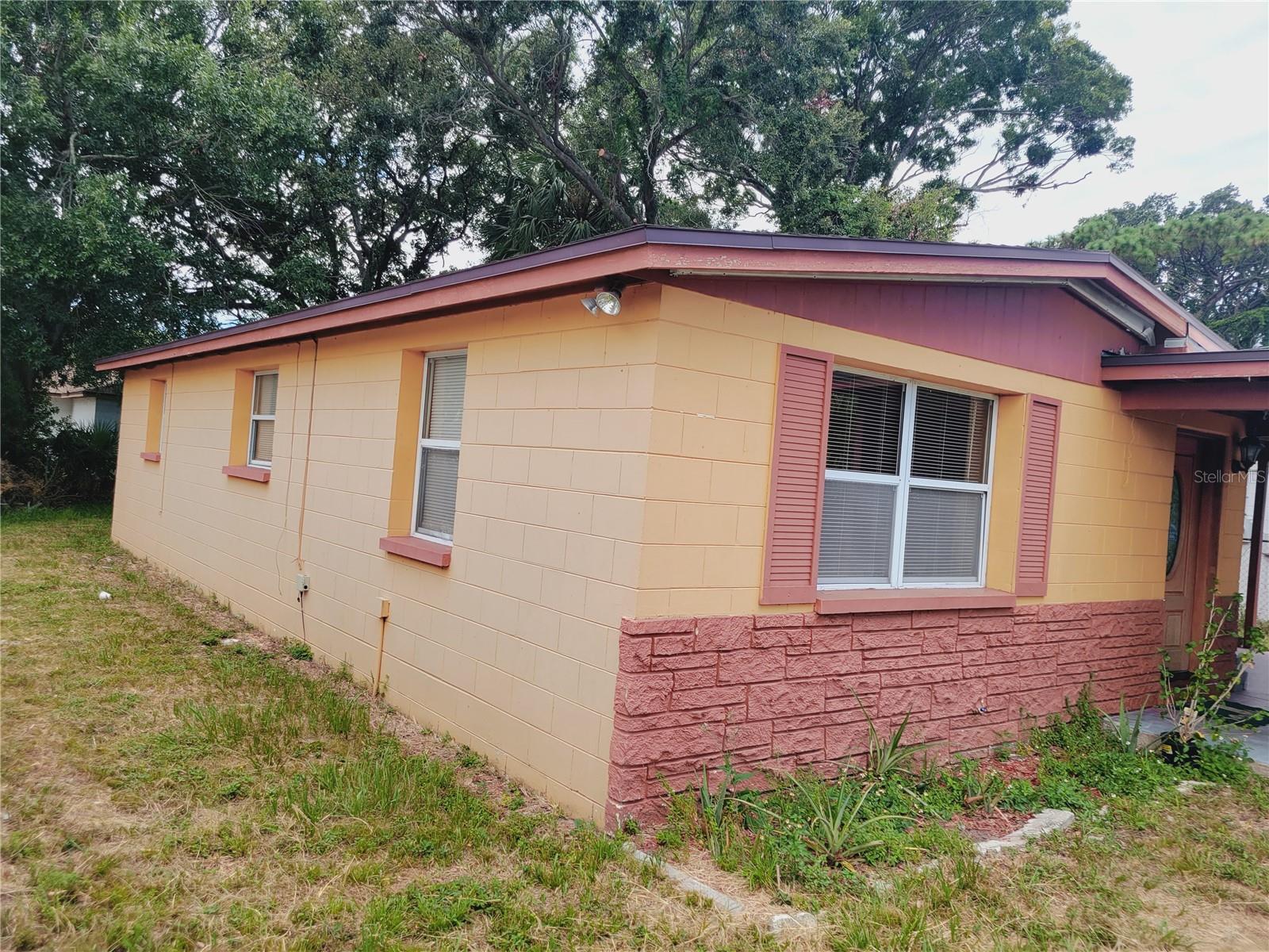 4018 W La Salle Street, Tampa, Florida 33607, 4 Bedrooms Bedrooms, ,2 BathroomsBathrooms,Residential,For Sale,LA SALLE,T3466934