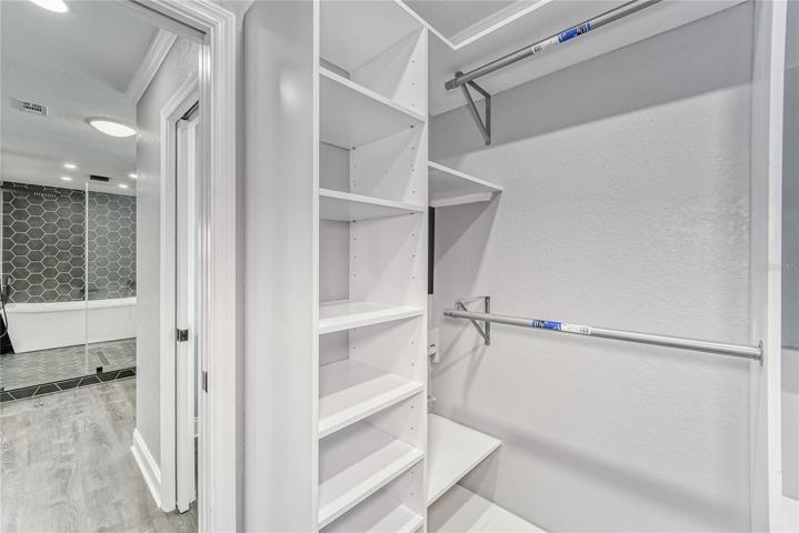 Owner's suite walk-in closet