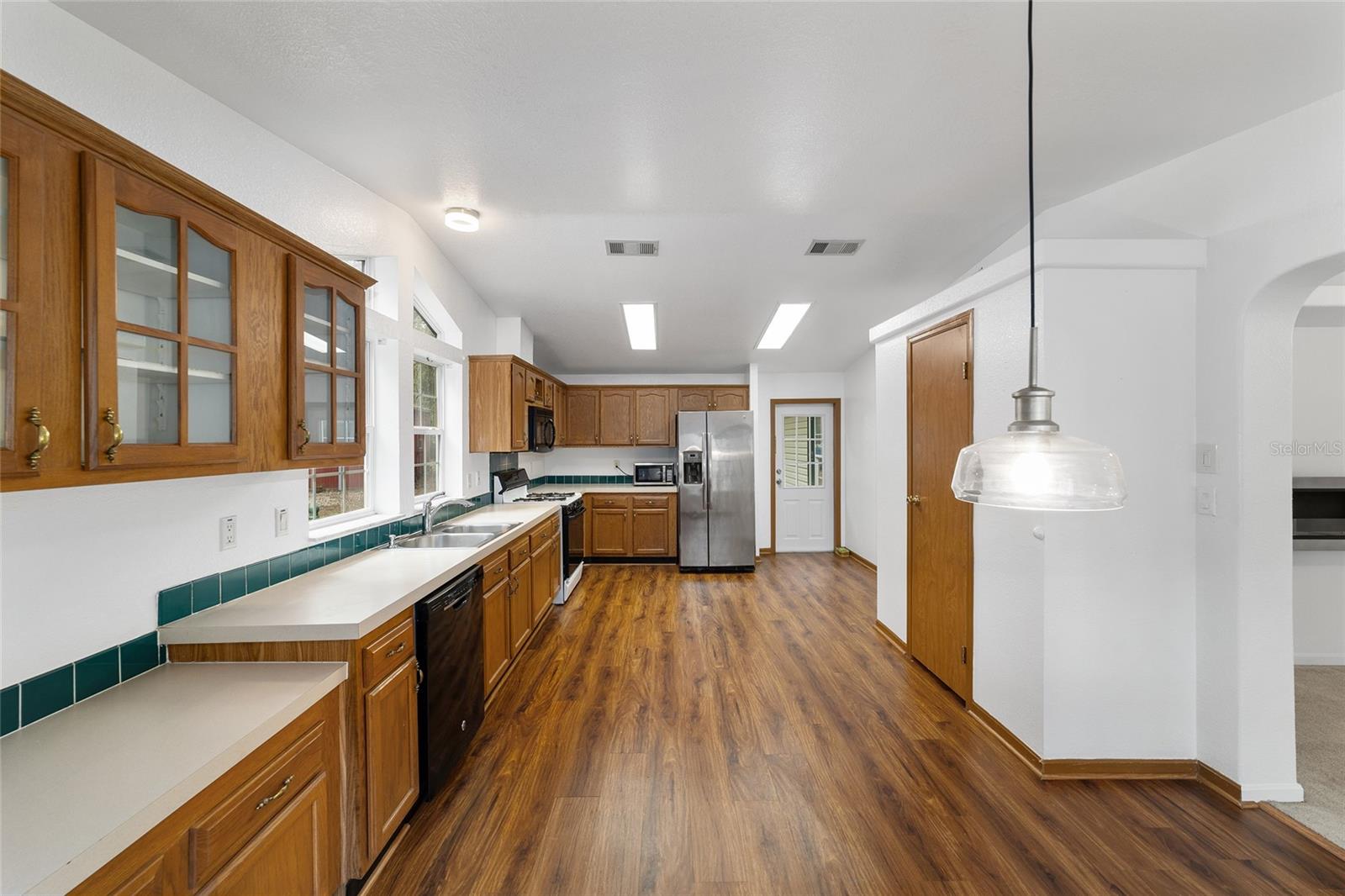 2188 County Road 245d, Oxford, Florida 34484, 3 Bedrooms Bedrooms, ,2 BathroomsBathrooms,Residential,For Sale,COUNTY ROAD 245D,OM663053