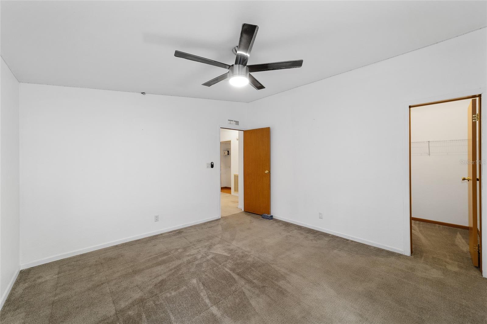 2188 County Road 245d, Oxford, Florida 34484, 3 Bedrooms Bedrooms, ,2 BathroomsBathrooms,Residential,For Sale,COUNTY ROAD 245D,OM663053