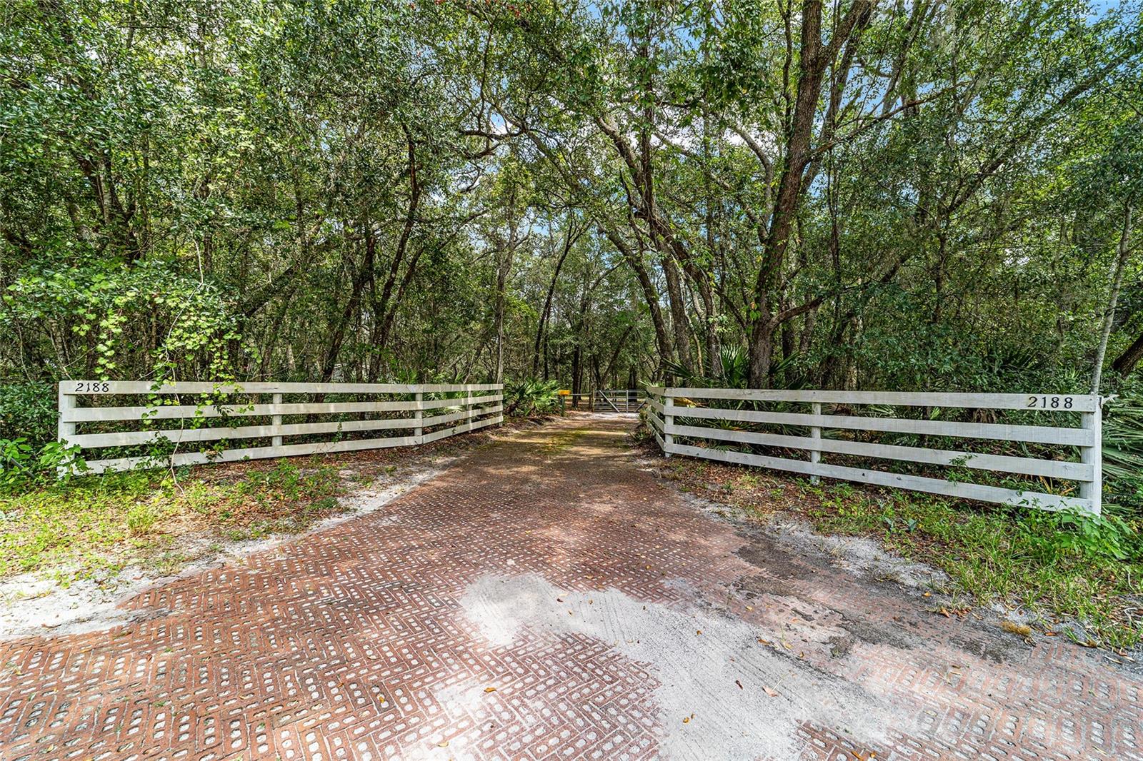 2188 County Road 245d, Oxford, Florida 34484, 3 Bedrooms Bedrooms, ,2 BathroomsBathrooms,Residential,For Sale,COUNTY ROAD 245D,OM663053