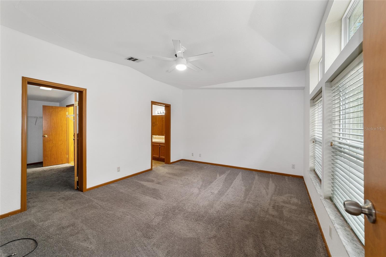 2188 County Road 245d, Oxford, Florida 34484, 3 Bedrooms Bedrooms, ,2 BathroomsBathrooms,Residential,For Sale,COUNTY ROAD 245D,OM663053