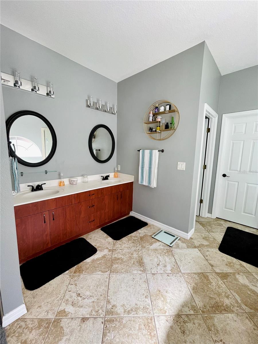 4521 35th Avenue E Circle, Palmetto, Florida 34221, 3 Bedrooms Bedrooms, ,2 BathroomsBathrooms,Residential,For Sale,35TH AVENUE,A4580036