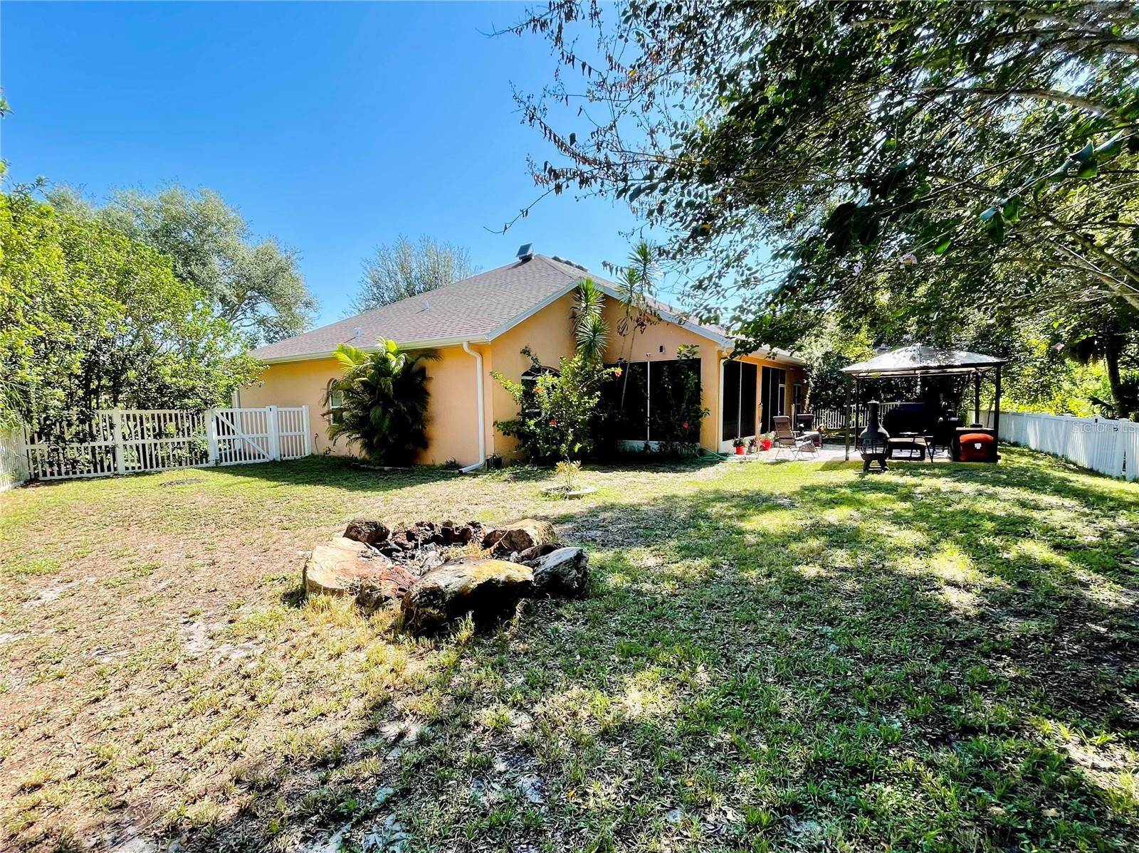 4521 35th Avenue E Circle, Palmetto, Florida 34221, 3 Bedrooms Bedrooms, ,2 BathroomsBathrooms,Residential,For Sale,35TH AVENUE,A4580036