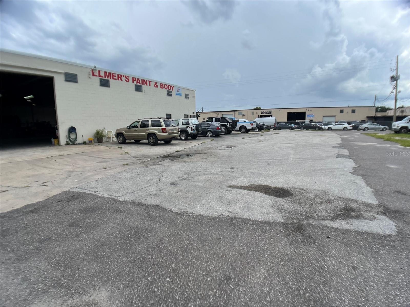 365 N Ivey Lane, Orlando, Florida 32811, ,Commercial Sale,For Sale,IVEY,O6135152